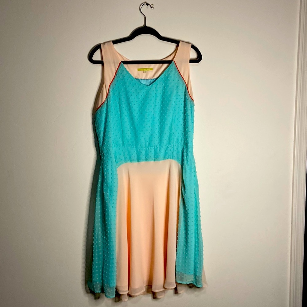 Gianni Bini size 12 dress worn once, below the knee like new very flattering.